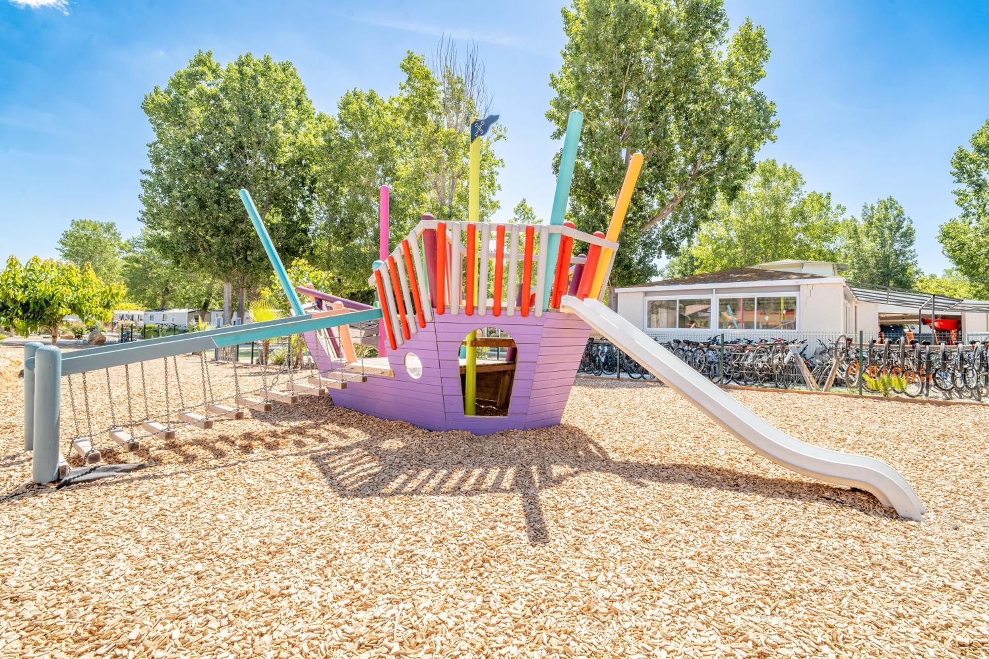 Camping Domaine De La Yole Vendres Exterior photo